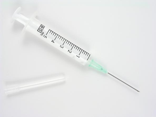 بررسی کیفیت سرنگ مخصوص تلقیح