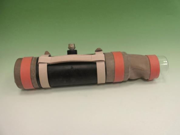 توزیع کننده روکش واژن مصنوعی IMV)