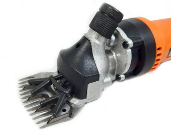 طریقه کار با دستگاه پشم چین