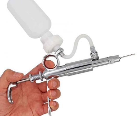 طریقه صحیح استفاده از سرنگ تلقیح